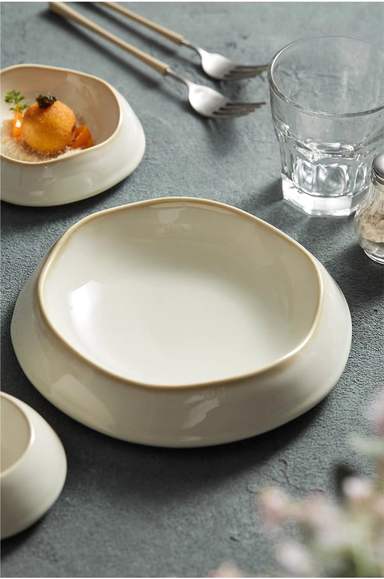 Gamelle Large Dish 16.5 cms