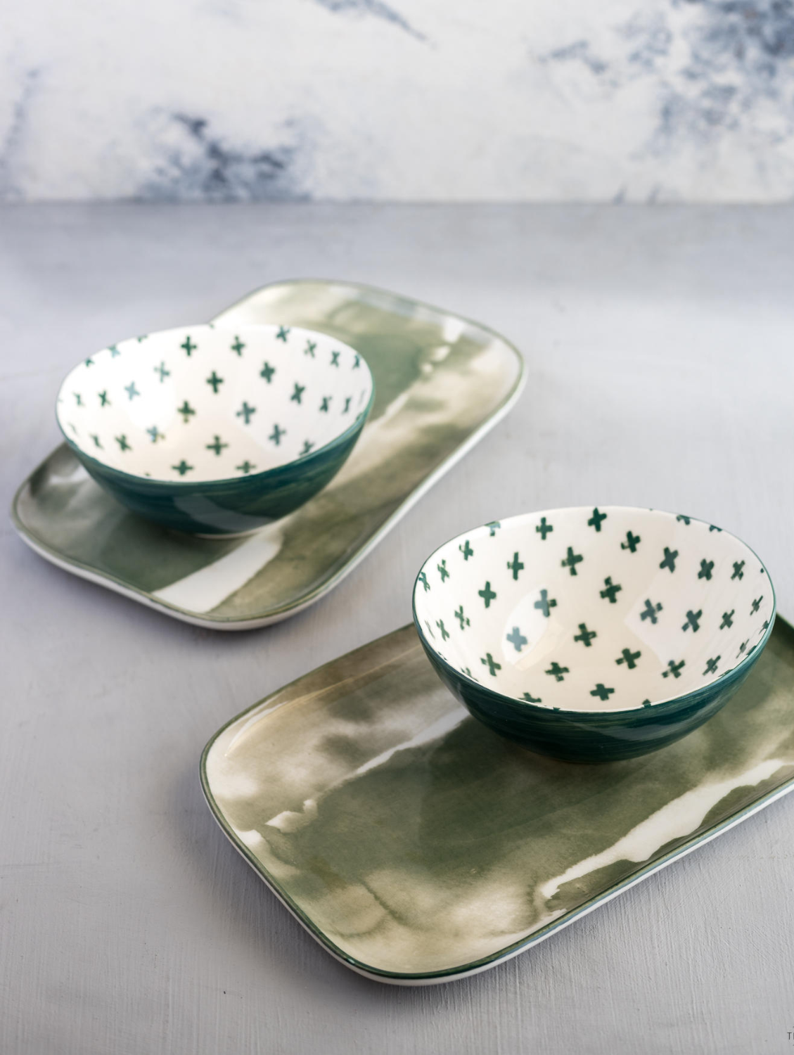 Airy Green Rectangular Plate- Medium plate 9"