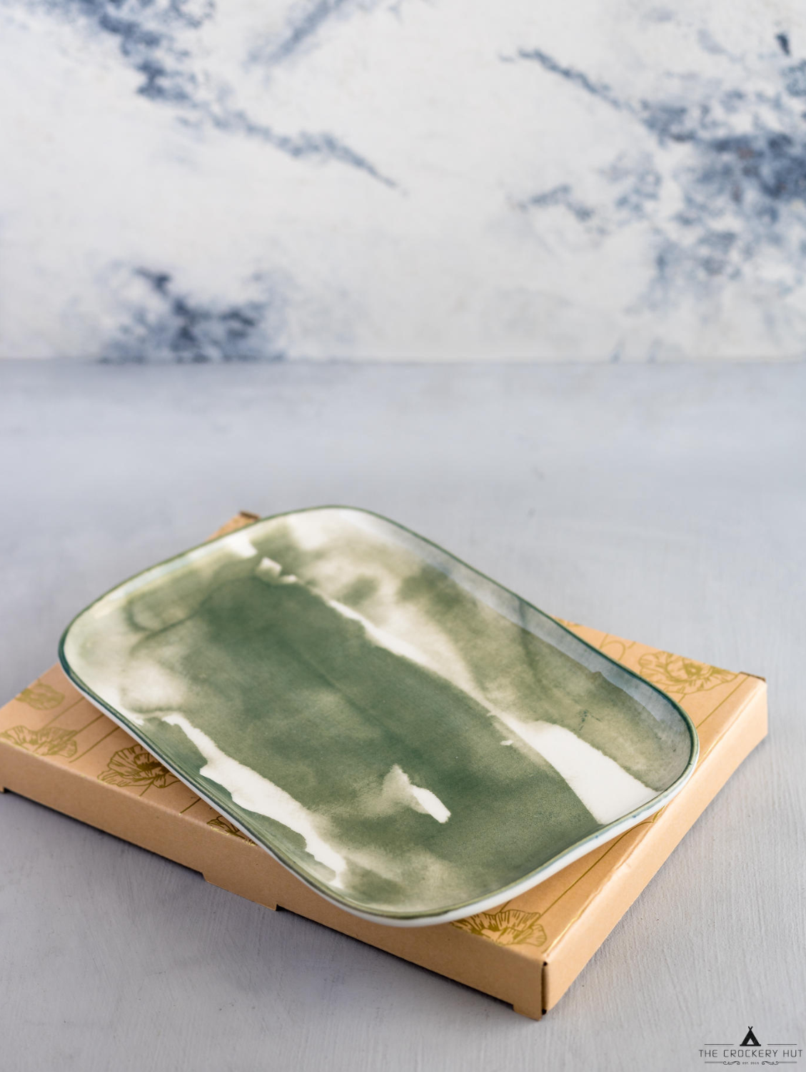 Airy Green Rectangular Plate- Medium plate 9"