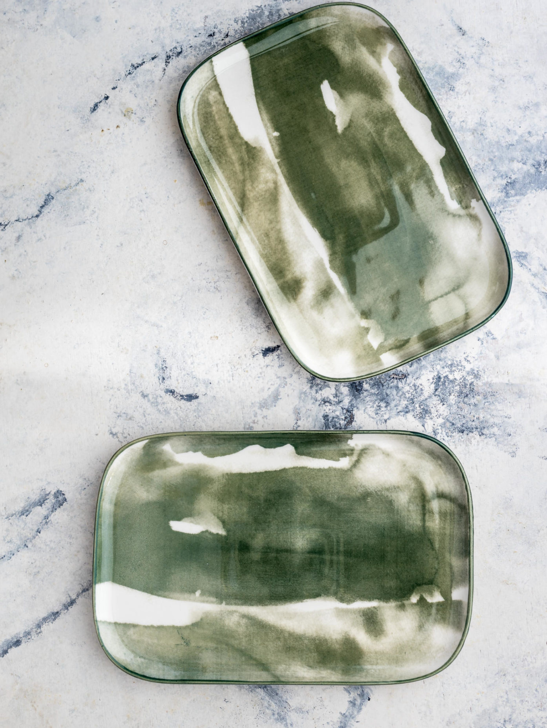 Airy Green Rectangular Plate- Medium plate 9"