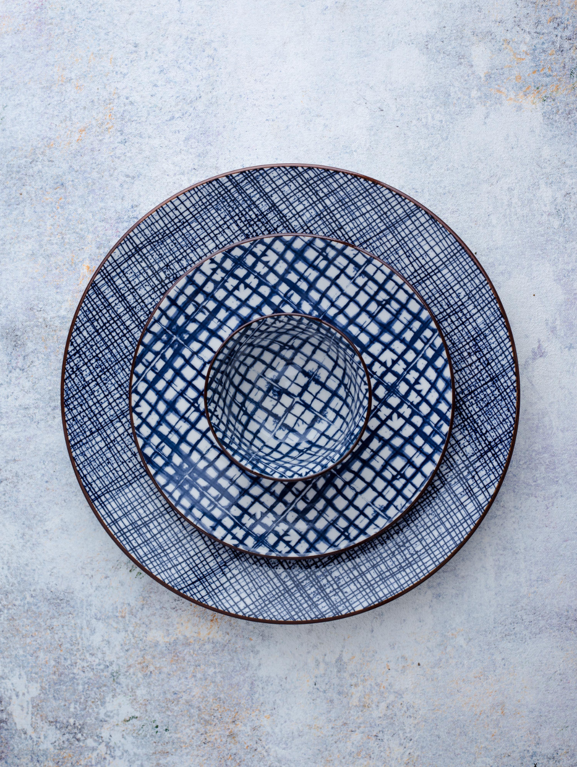 BLUE PLAID Round Side Plate 7.5"