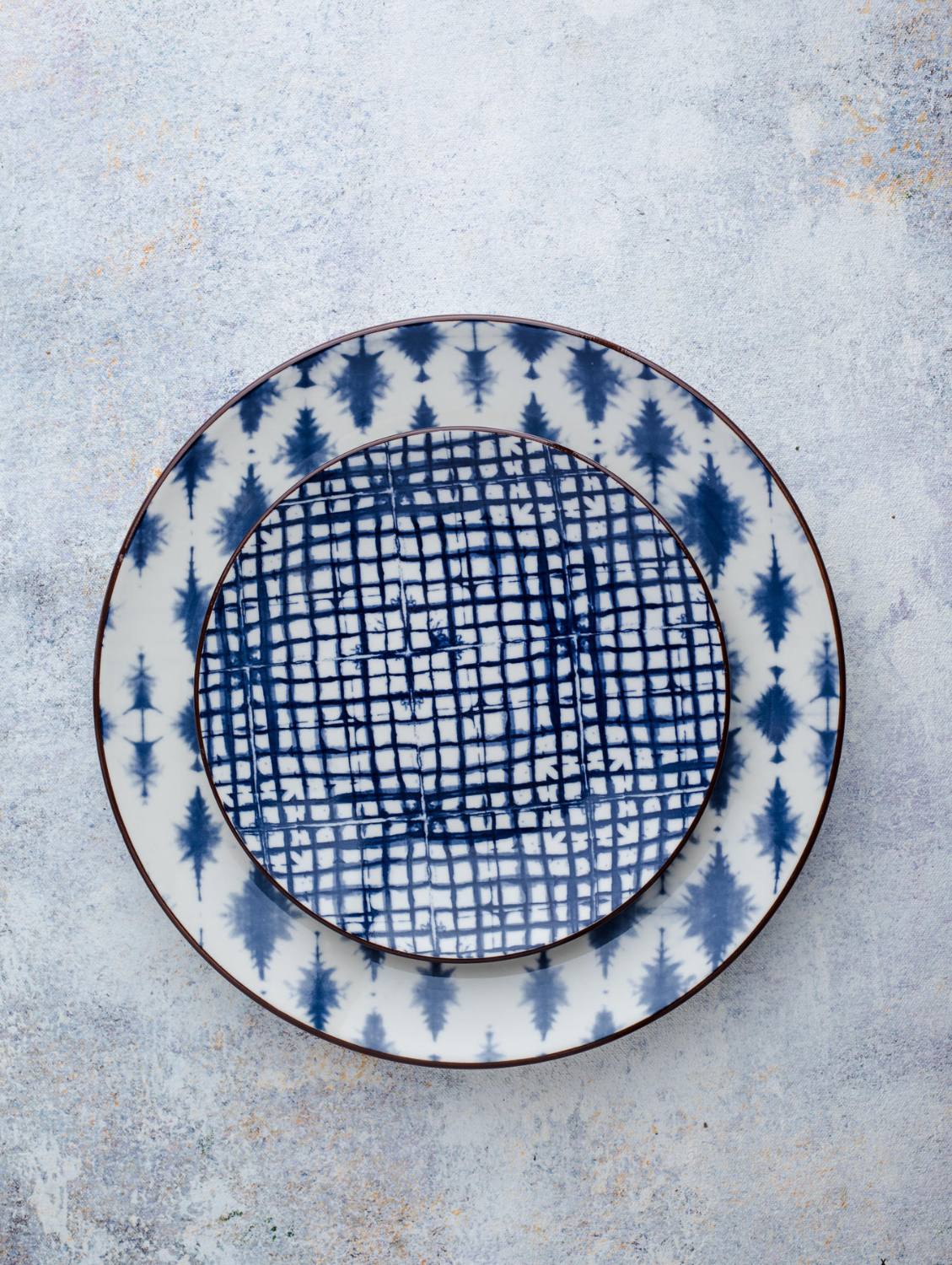 BLUE PLAID Round Side Plate 7.5"