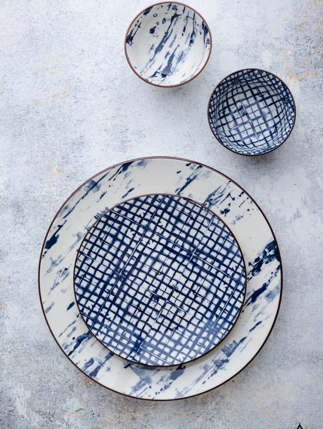 BLUE PLAID Round Side Plate 7.5"