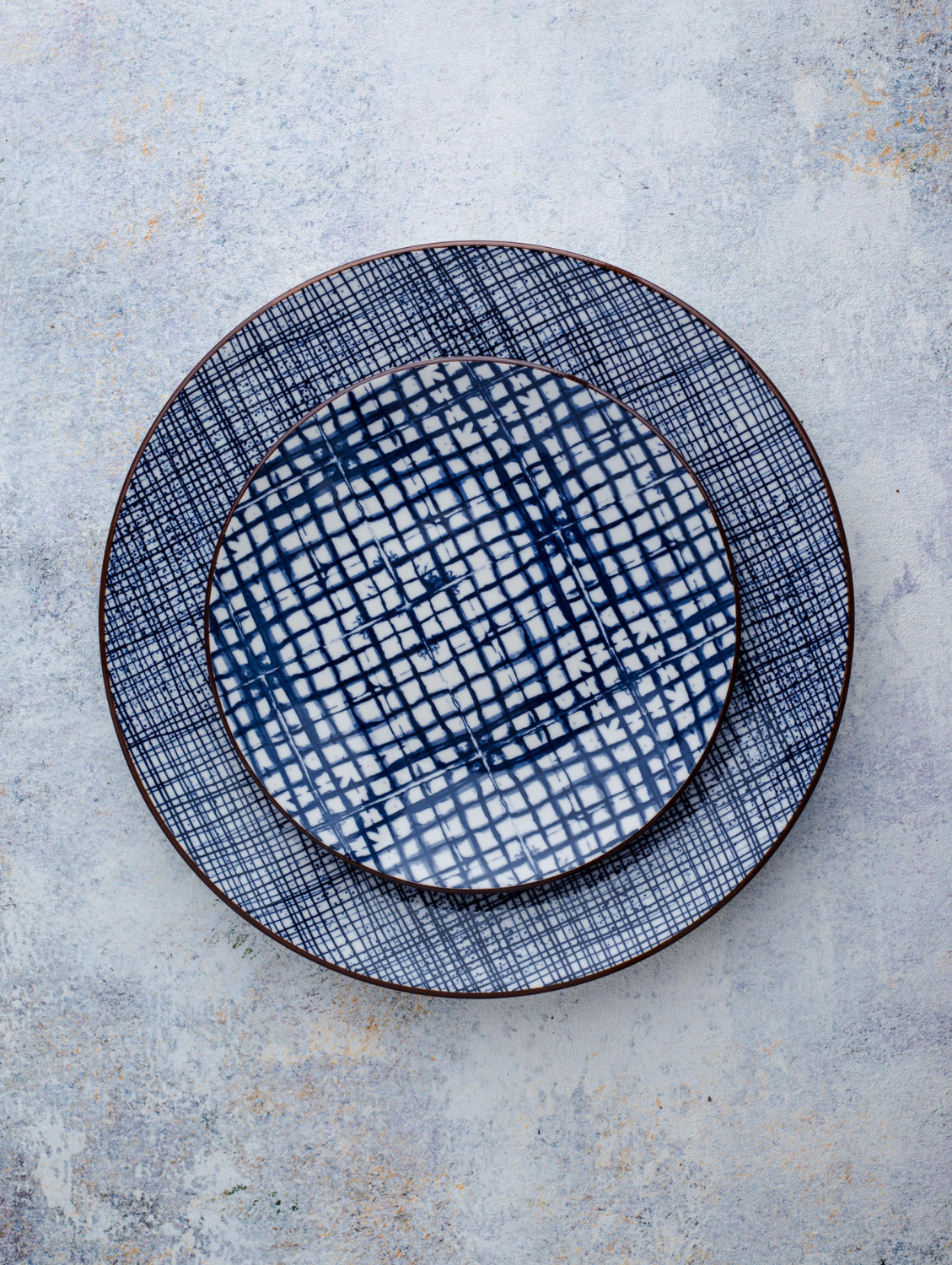 BLUE PLAID Round Side Plate 7.5"