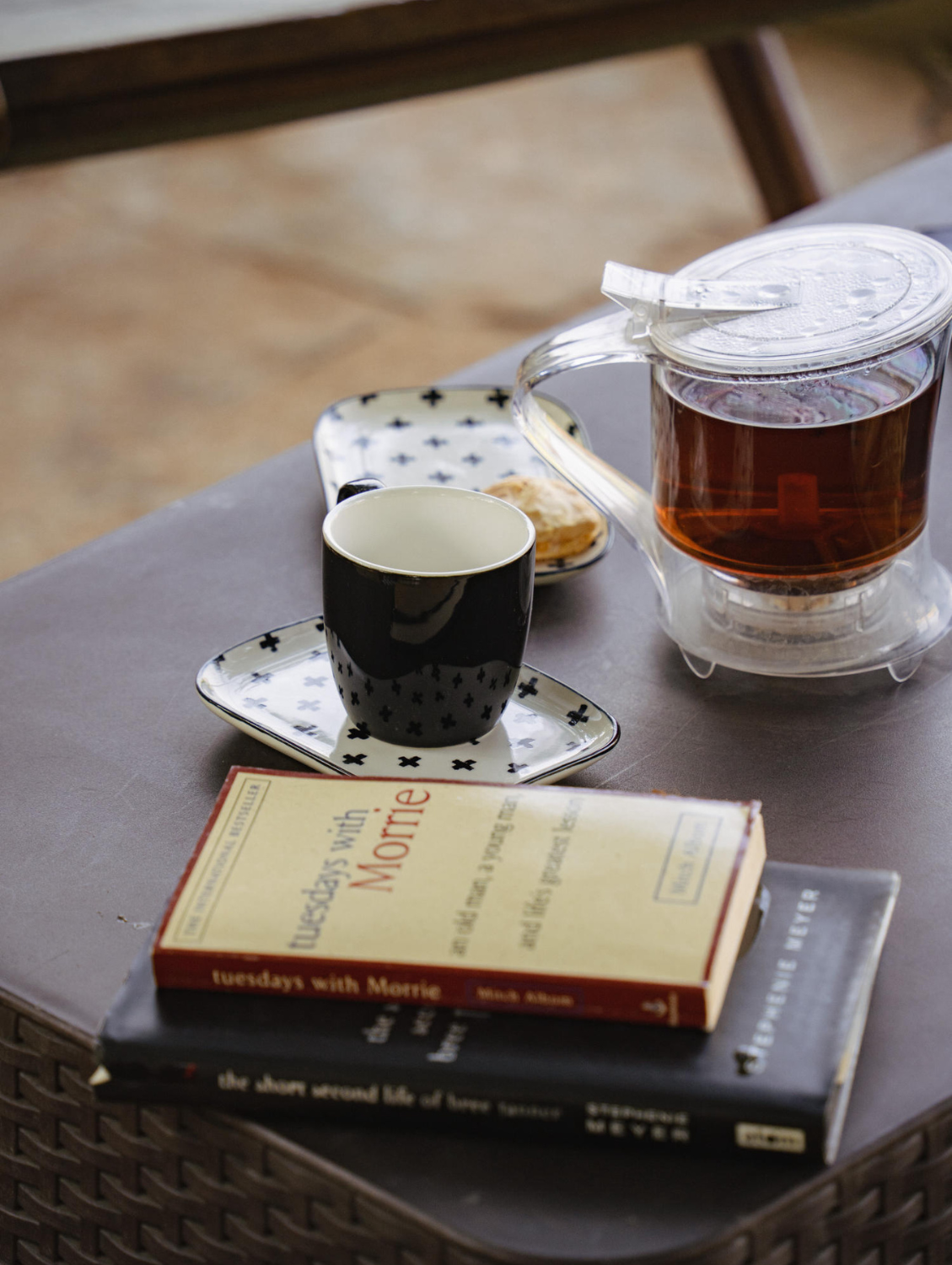 BLACK GLAZE Chai Cup 1 7 cms