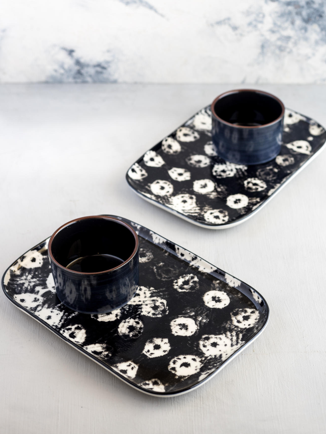 Carbon & Ash Rectangular Plate- Medium 9"
