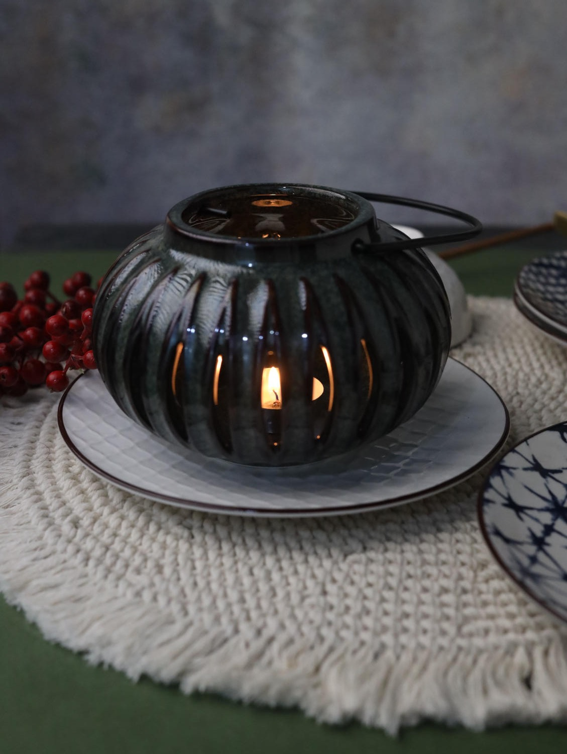 Charcoal Musk Lantern - The Crockery Hut