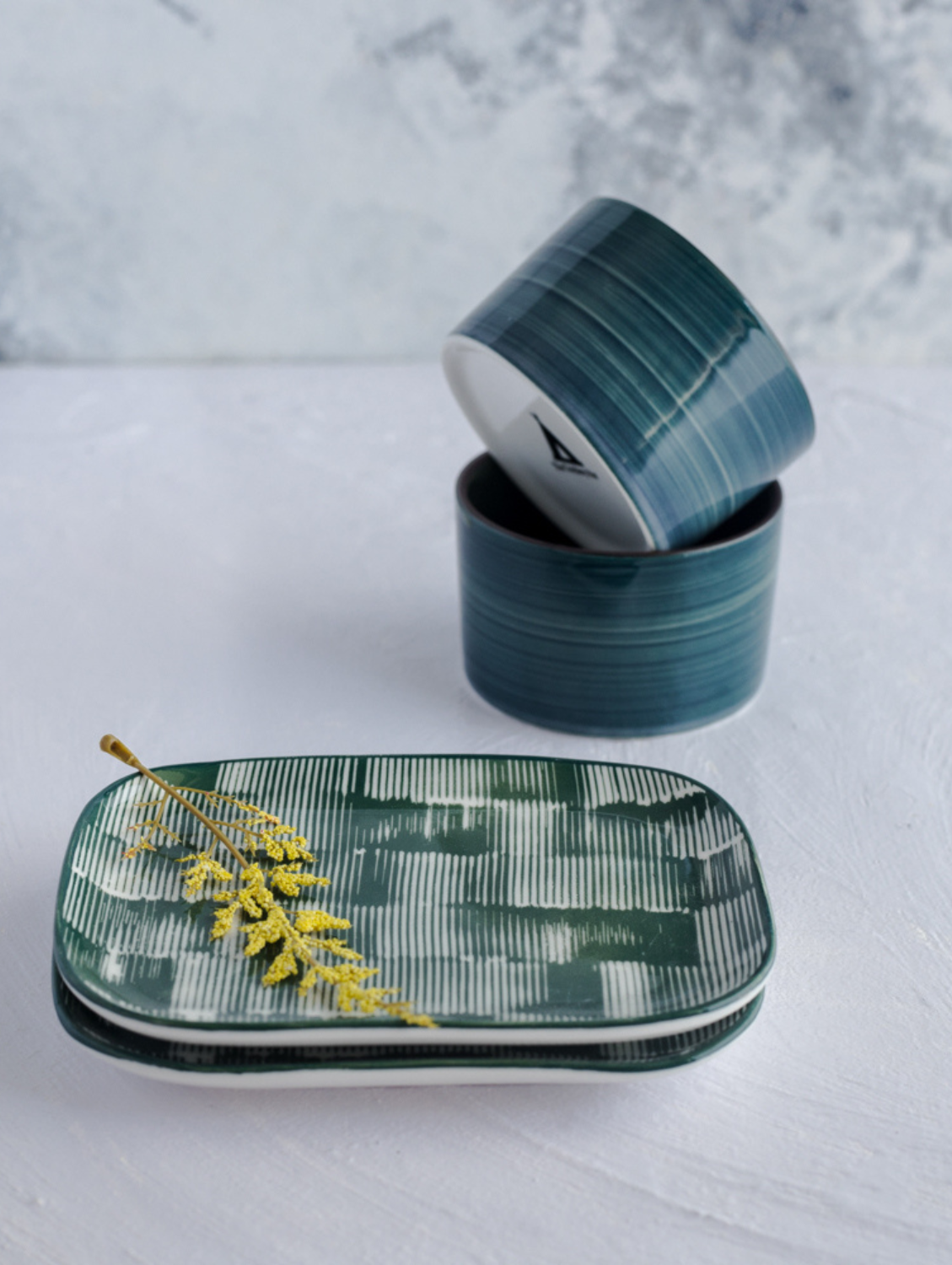 GREEN BRUSH Cylindrical Bowls 150 ml
