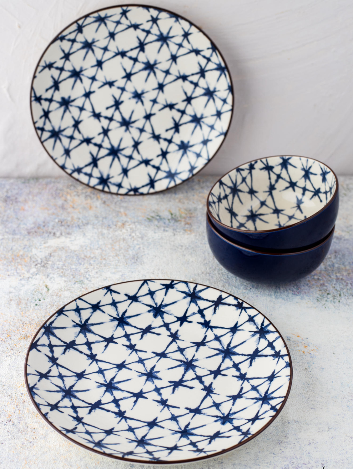 CRISS CROSS Round Side Plate 7.5"