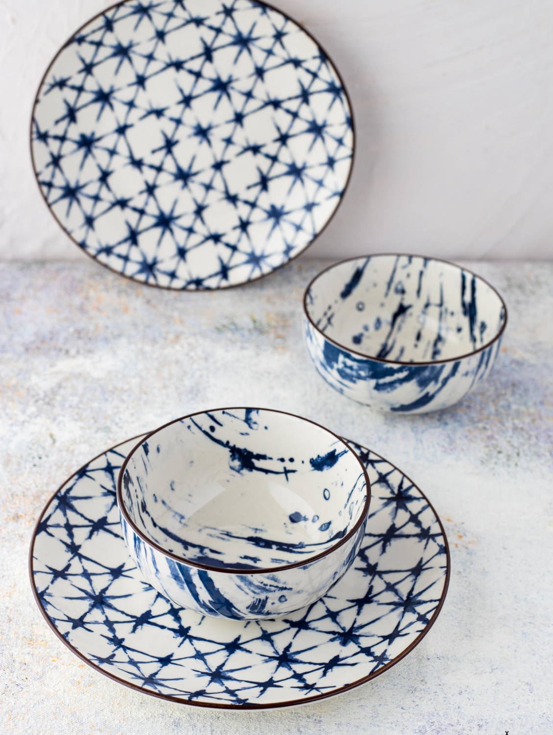 CRISS CROSS Round Side Plate 7.5"