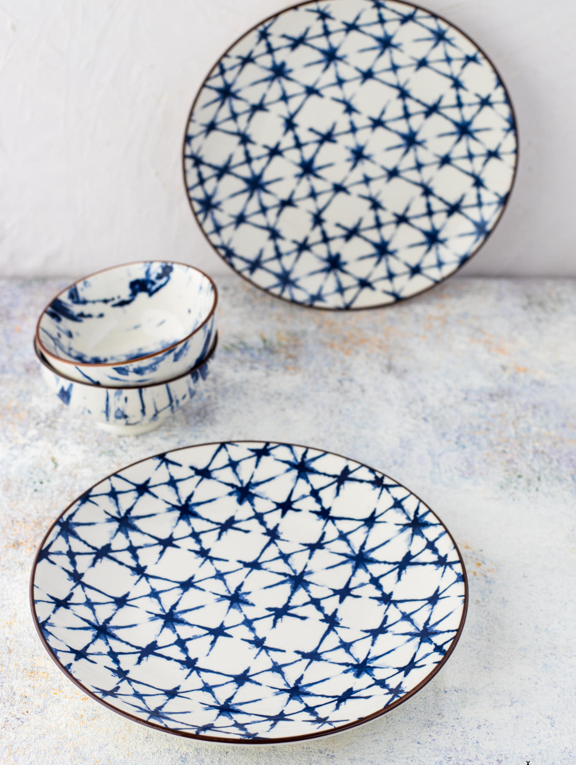 CRISS CROSS Round Side Plate 7.5"