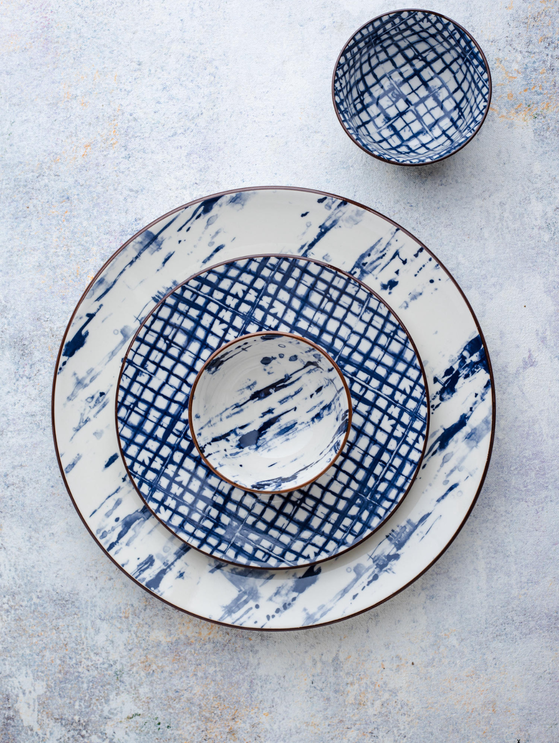 THALLASA Round Dinner Plate 10.5"