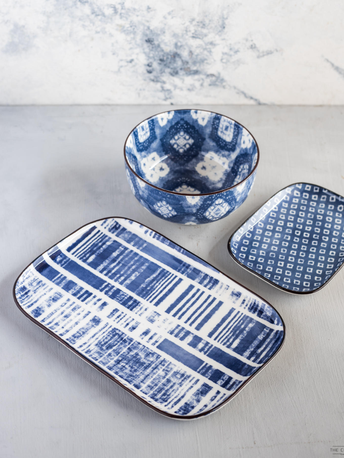 Thea Rectangular Plate- Medium 9"