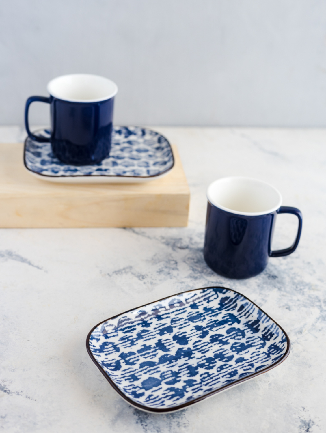 SPECKLE Tea cup, Small rectangular plate Set of 2