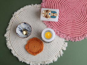 PINK Bella Macramé Round Placement