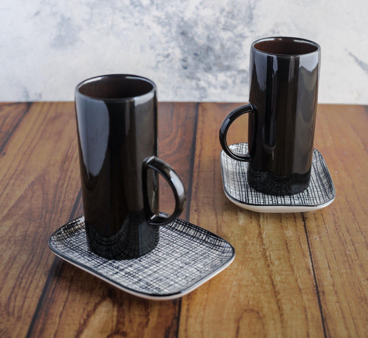 Tea Cup Set With HIGH STREET CHECKS BLACK 5.5″